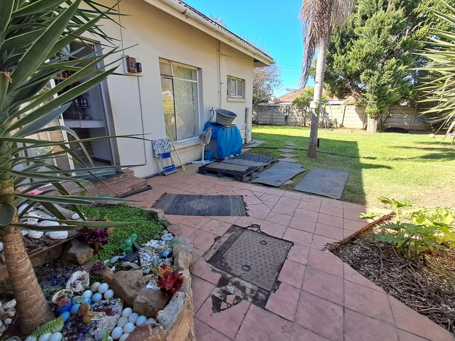 4 Bedroom Property for Sale in Mosel Eastern Cape